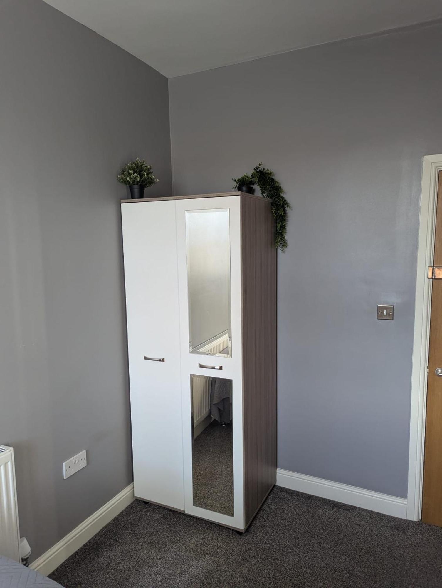 Darwin Stays - Service Accommodation In Newcastle Under Lyme City Centre Ngoại thất bức ảnh
